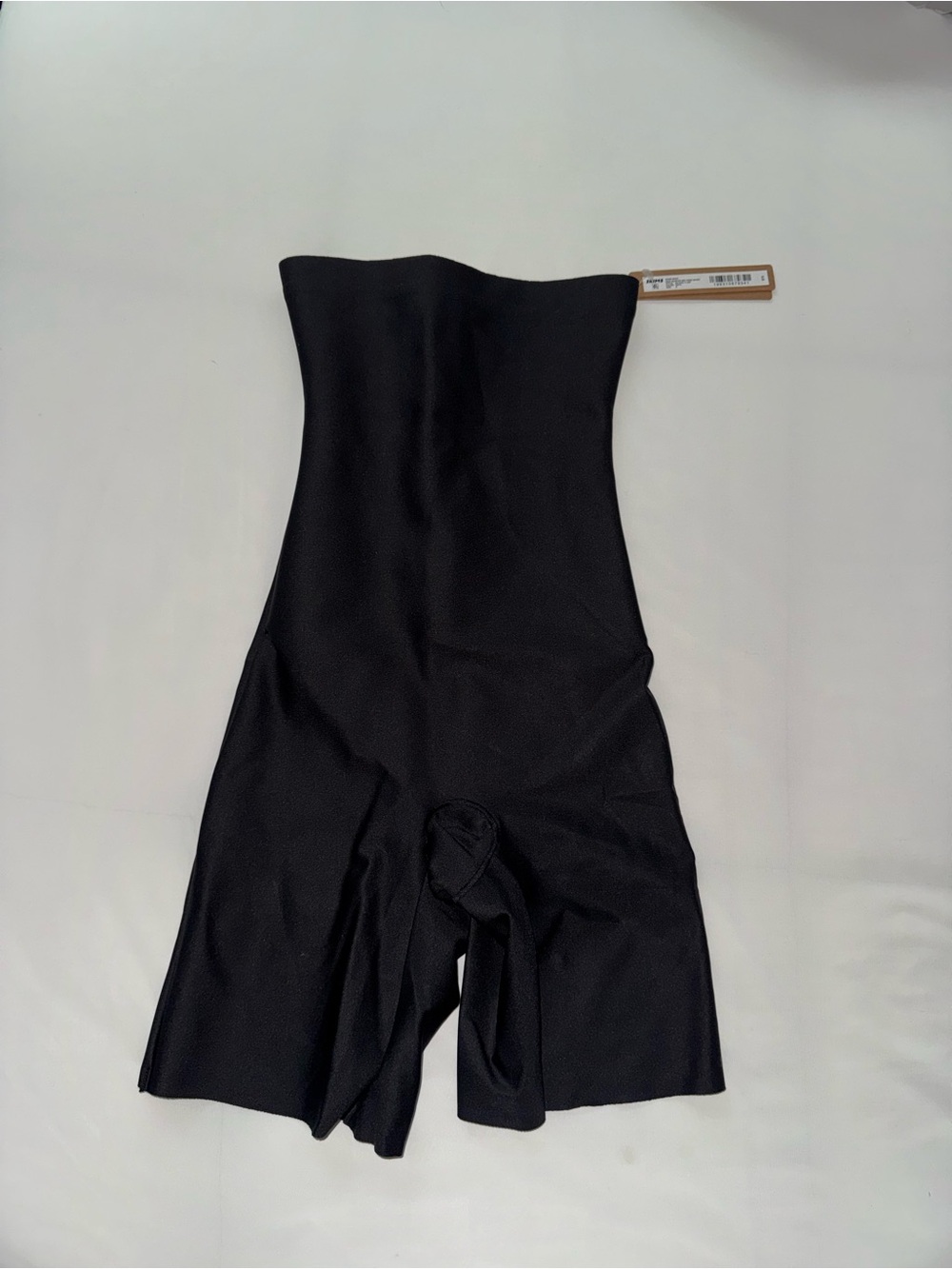 Skims body score sculpt high waisted mid thigh shorts